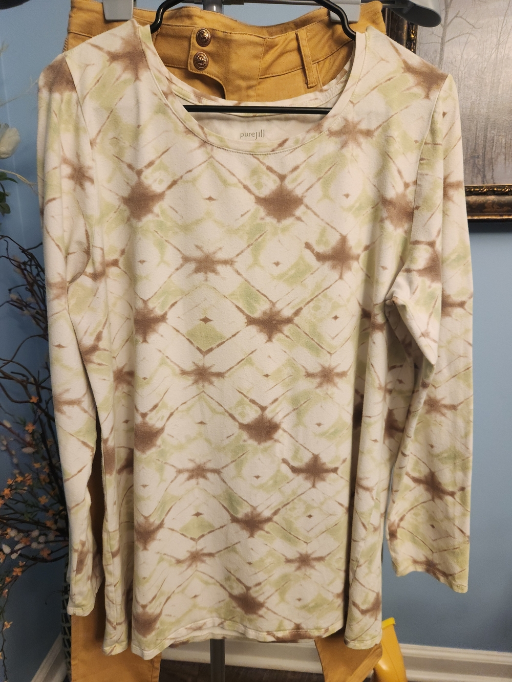 Pure Jill Long-Sleeve Tie-Dye Crewneck Top in Beige & Light Green